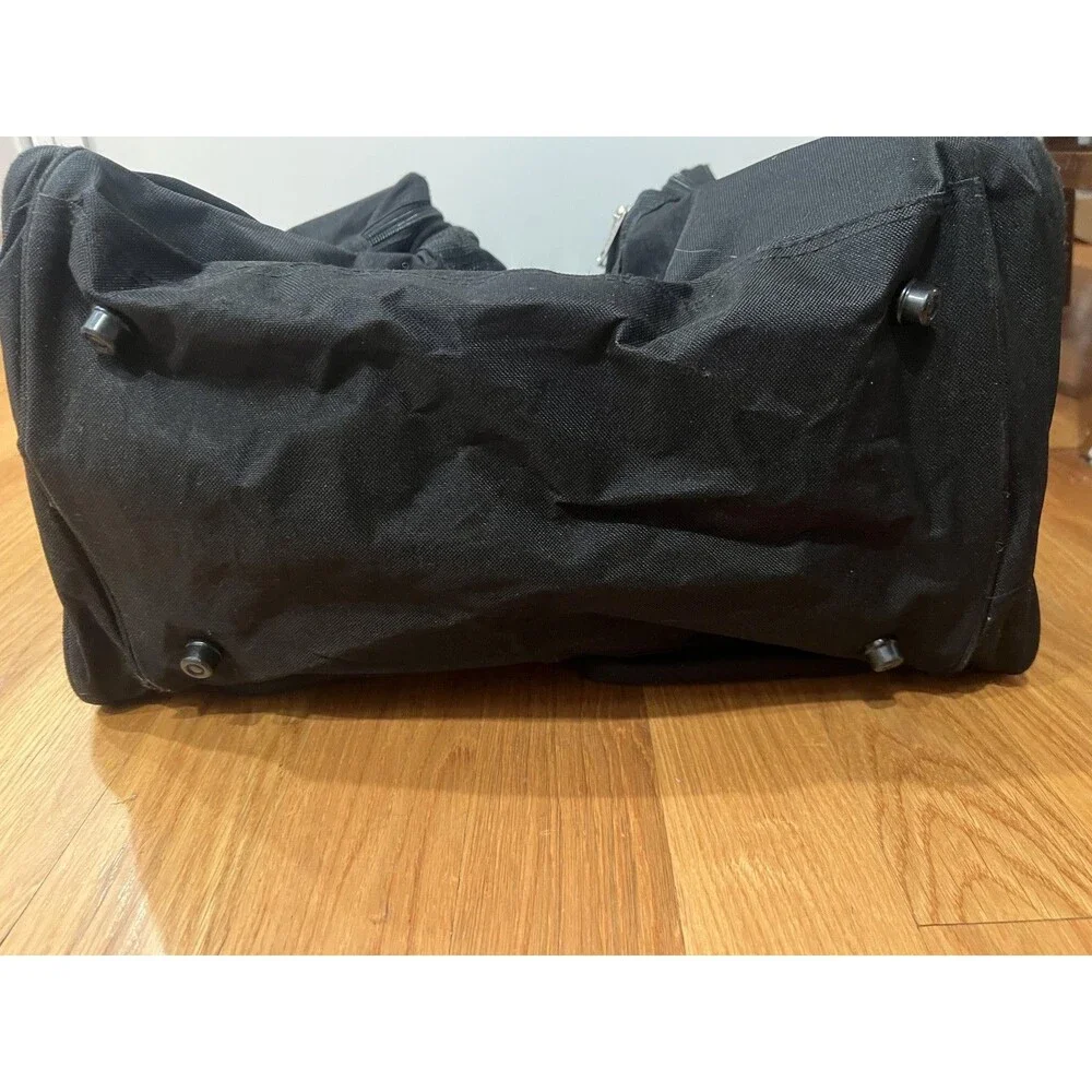 Charlie Sports Black Duffel Bag Gym Travel Bag Multiple Pockets 18x9 Inches